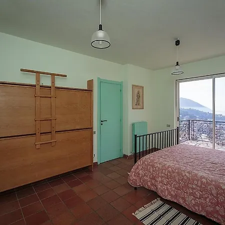 Faveto Sleeps 20 With Pool Villa *